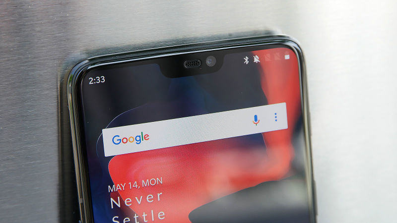 Illustration for article titled El OnePlus 6 parece el hijo del Galaxy S9 y el iPhone X (pero más barato)